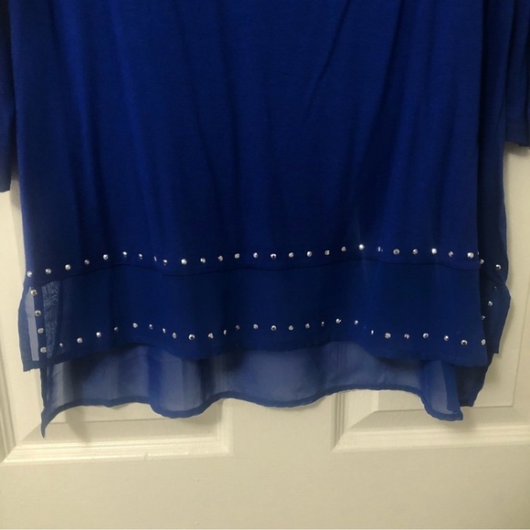 NWT Belldini Royal Blue Tunic Style Top Shirt Size Medium - Picture 2 of 11